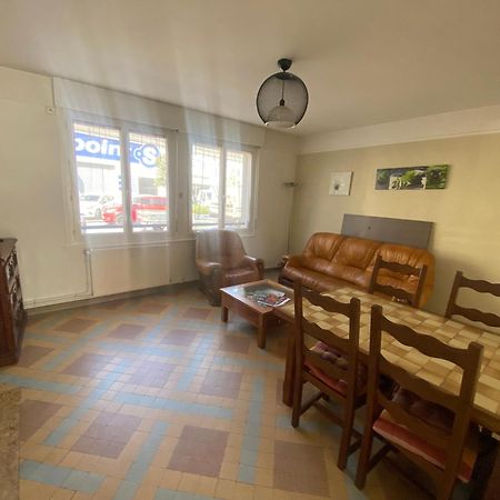 Gite Iaorana - Maison En Centre Ville Valognes Zewnętrze zdjęcie